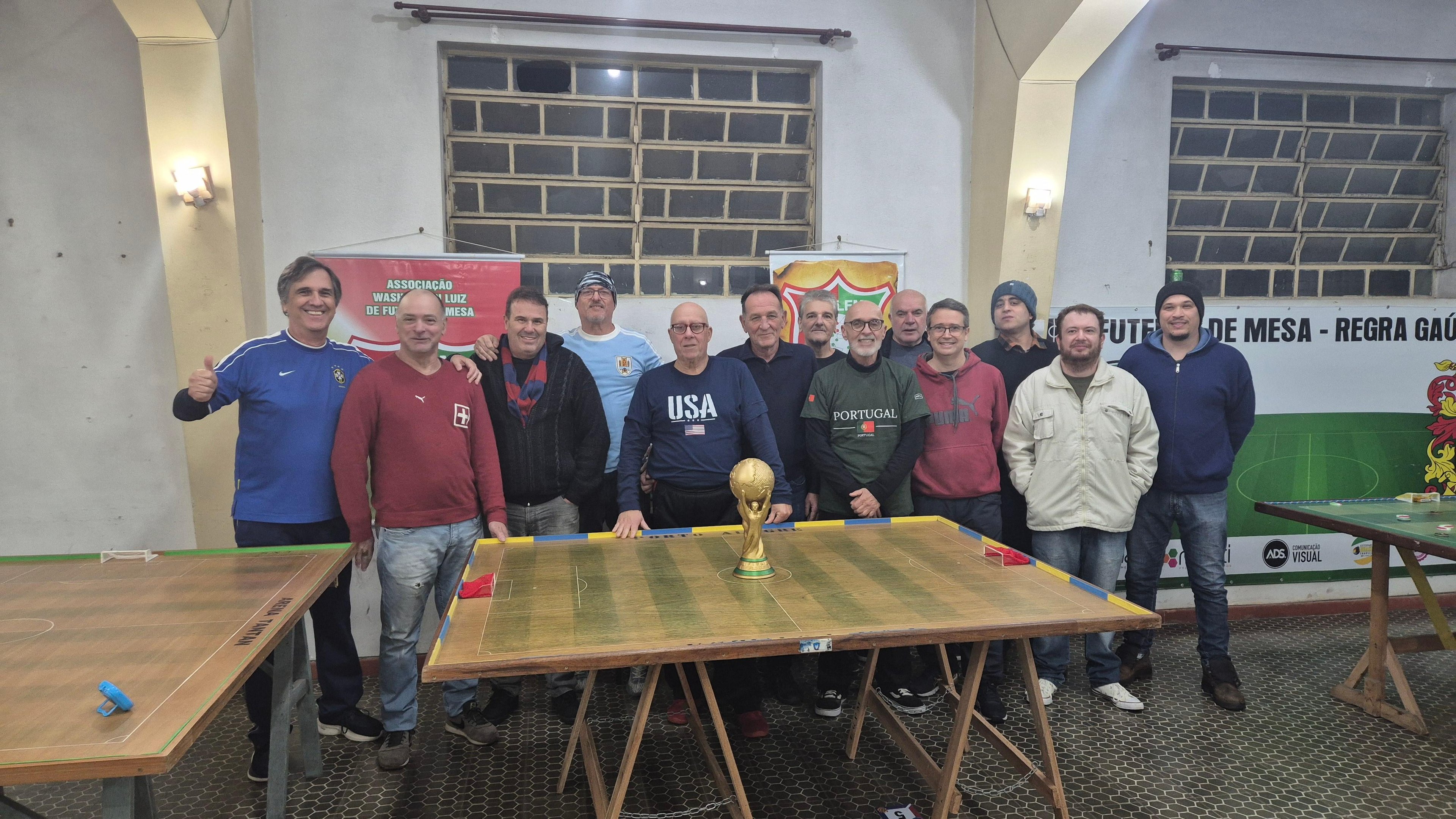 Jogadores juntos antes do come&ccedil;o de mais uma rodada do campeonato