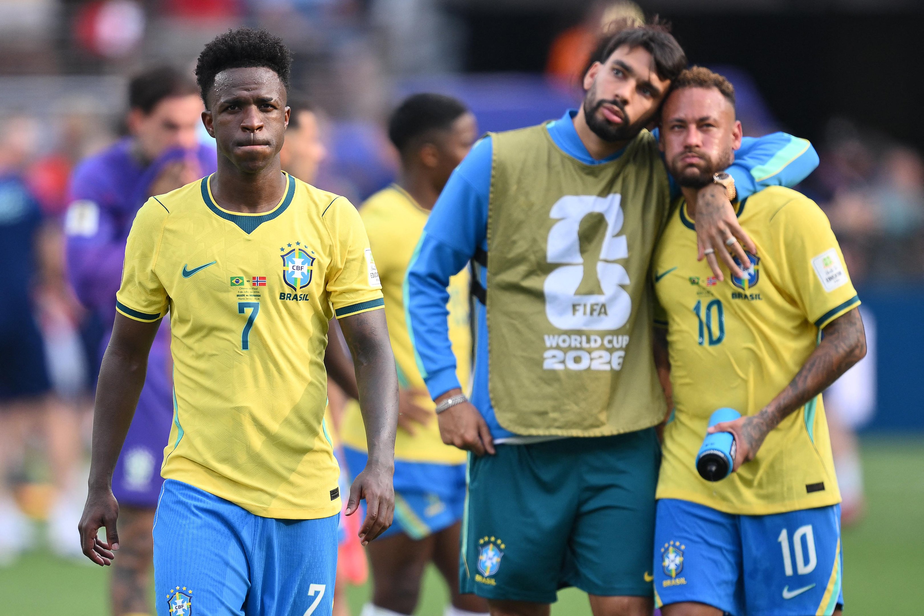 Elimina&ccedil;&atilde;o do Brasil nas oitavas de final da Copa do Mundo de 2026 exp&ocirc;s problemas estruturais que explicam o decl&iacute;nio gradual da sele&ccedil;&atilde;o com mais t&iacute;tulos mundiais