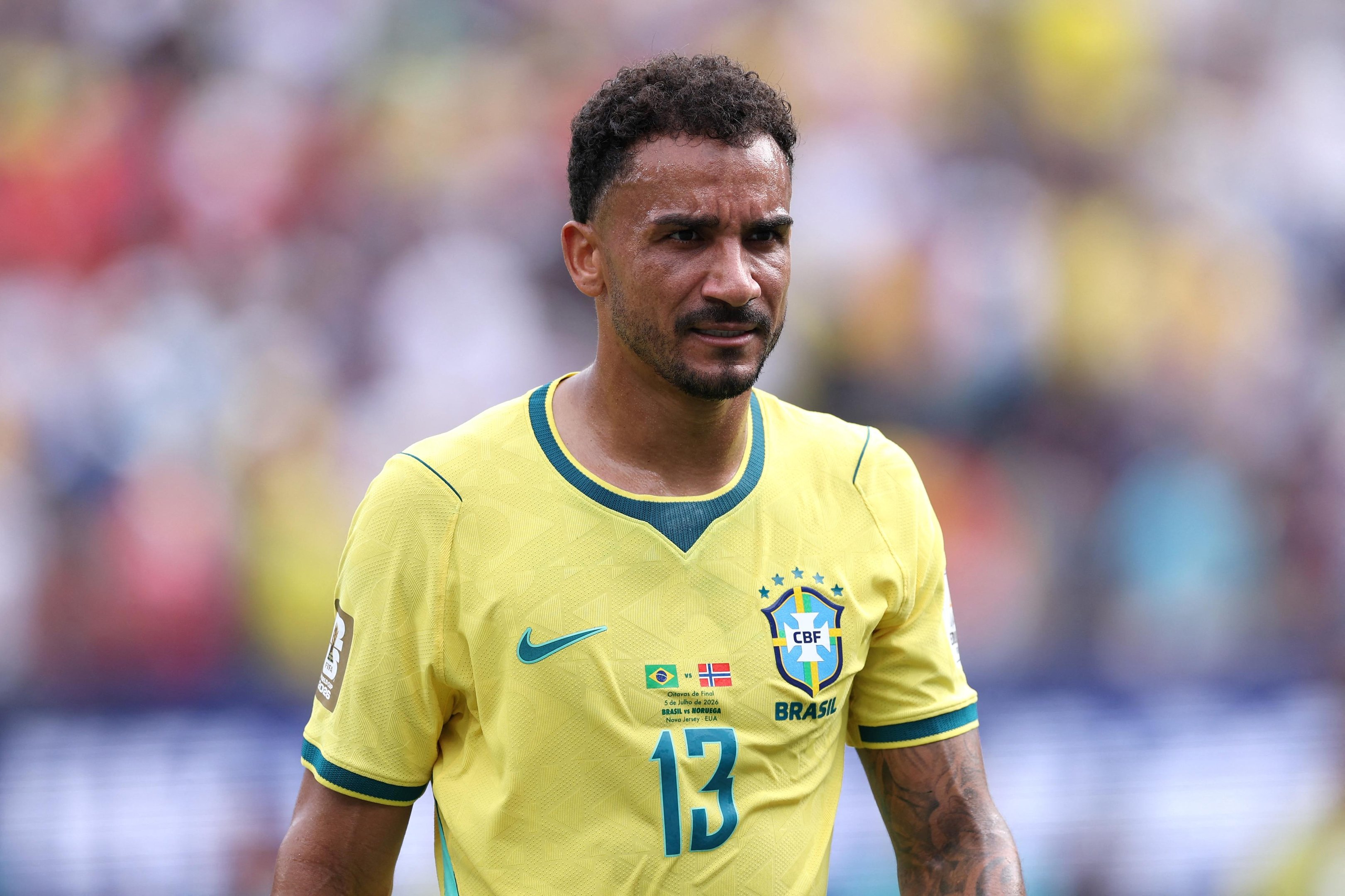 Conhecido como o l&iacute;der da Sele&ccedil;&atilde;o no vesti&aacute;rio, Danilo, do Flamengo, volta para o RJ