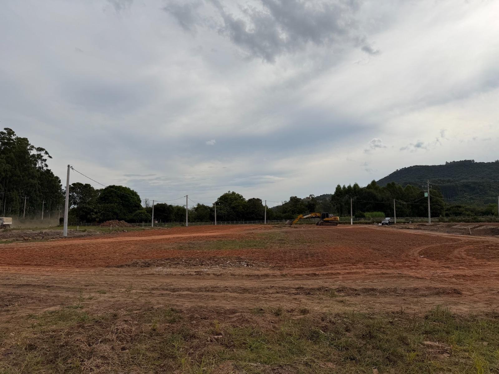 O local foi escolhido por estar em uma regi&atilde;o elevada, fora das &aacute;reas de risco de alagamentos, garantindo mais seguran&ccedil;a para os futuros moradores