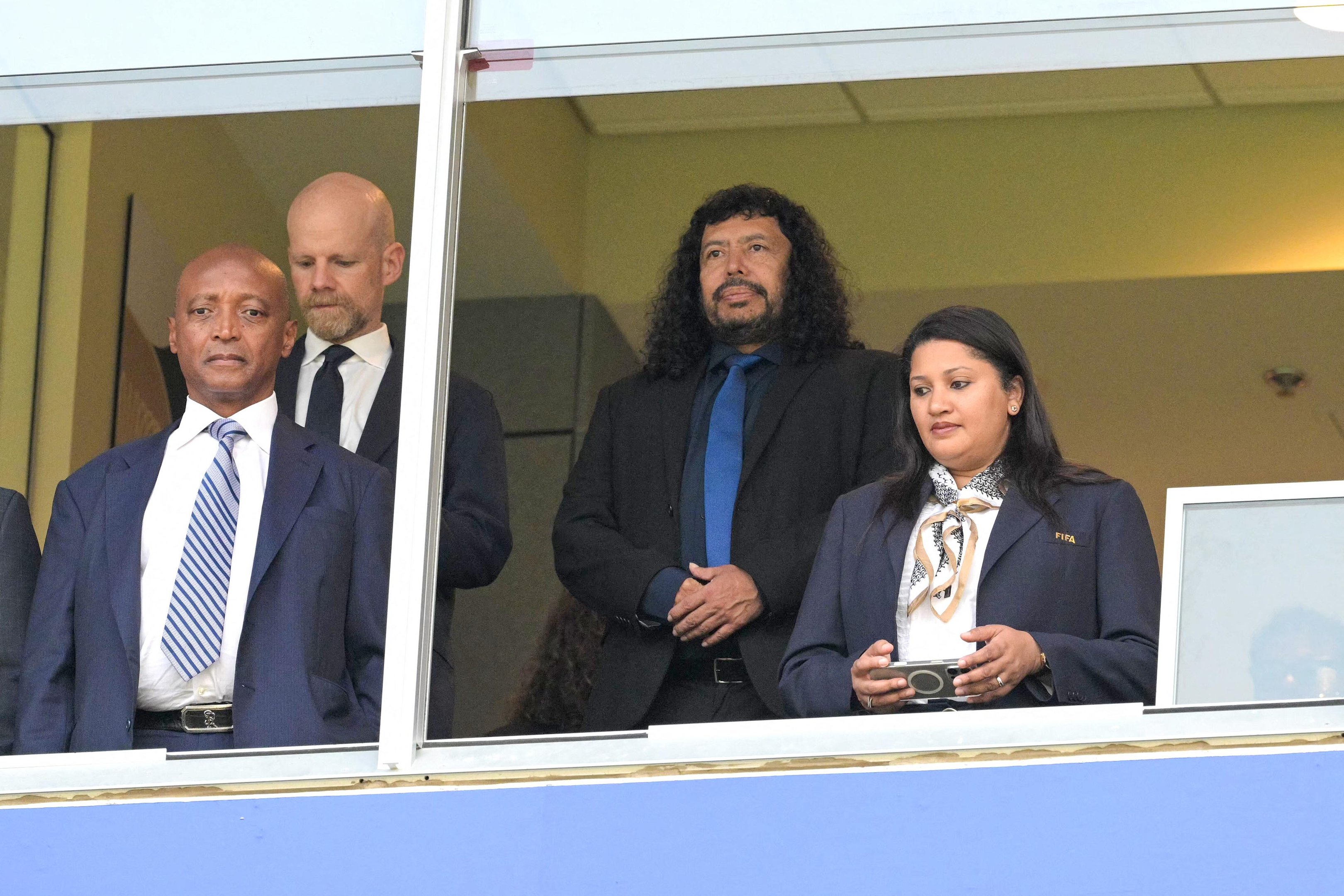 Rene Higuita (C) afirmou n&atilde;o saber da proced&ecirc;ncia da casa, adquirida nos anos noventa