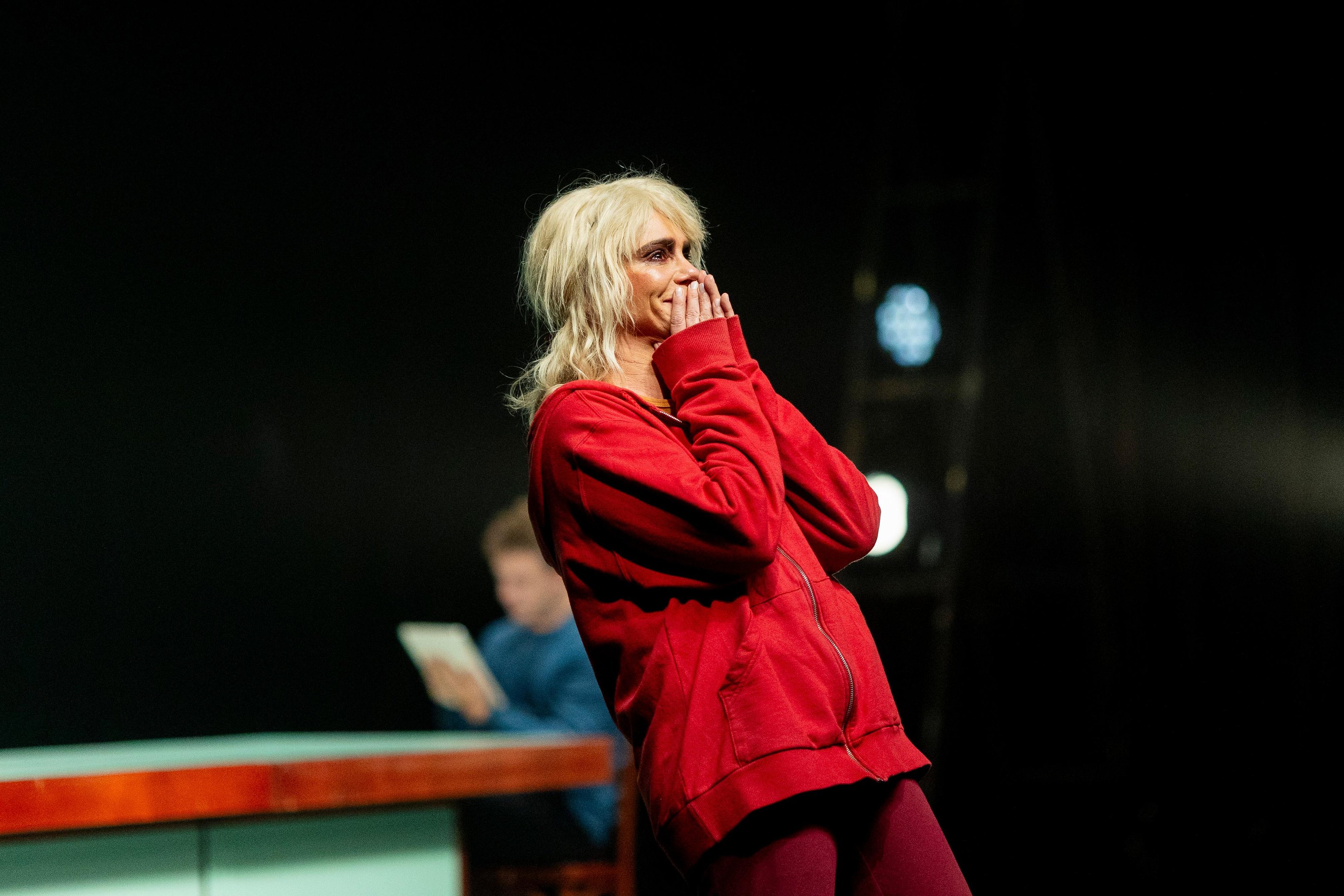 "Mulher em Fuga", pe&ccedil;a estrelada por Malu Galli e Tiago Martelli, de sexta a domingo, de 10 a 12 de julho, no Teatro Sim&otilde;es Lopes Neto, em Porto Alegre
