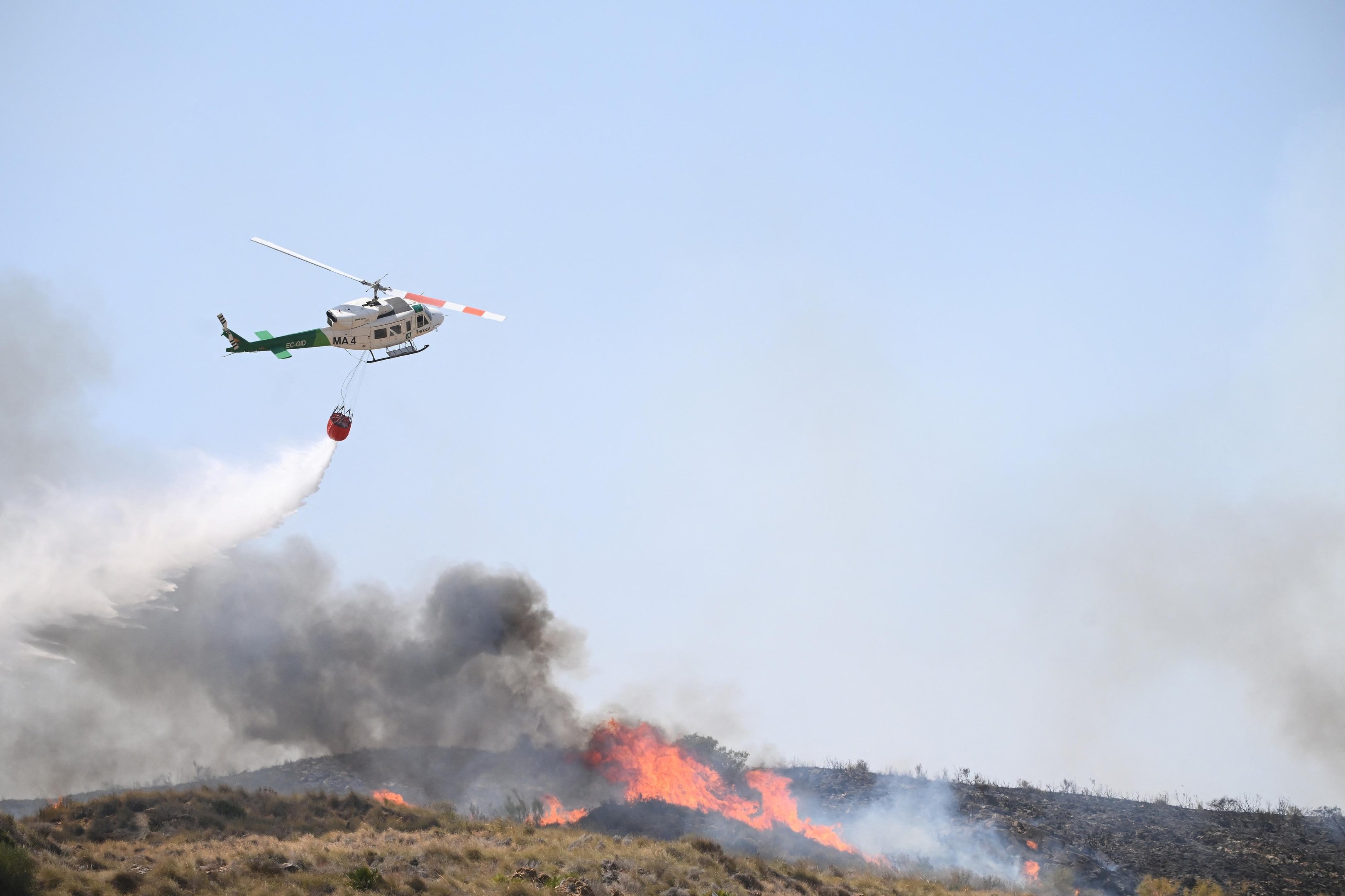 Inc&ecirc;ndio deixa mortos e desaparecidos na Espanha