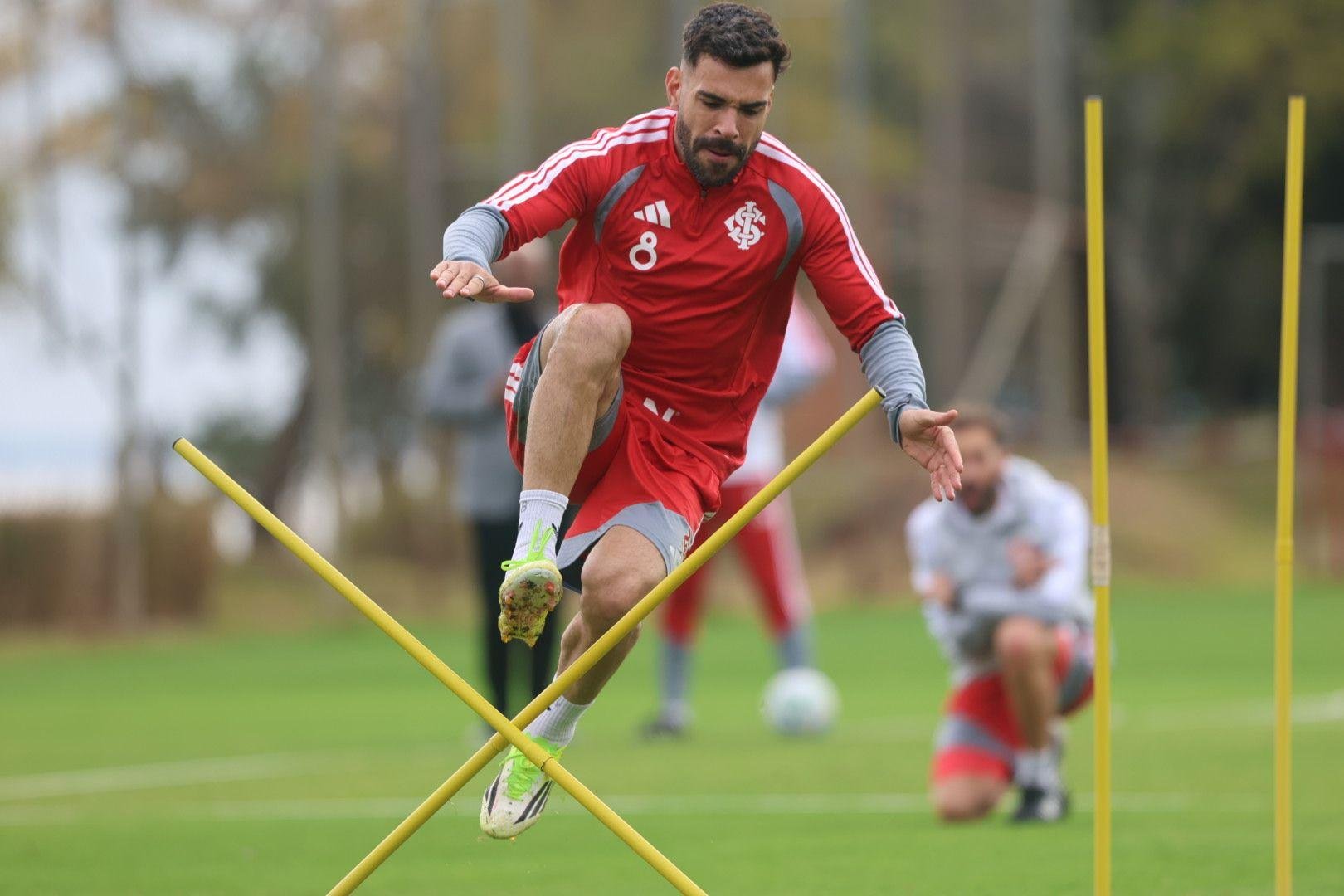 Inter segue a rotina de treinos visando o rein&iacute;cio da temporada