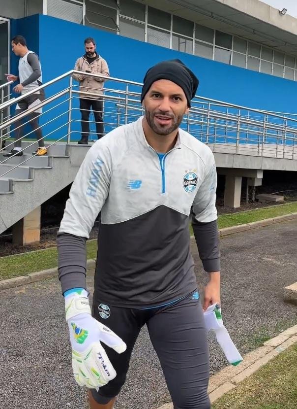 Weverton est&aacute; de volta ao Tricolor