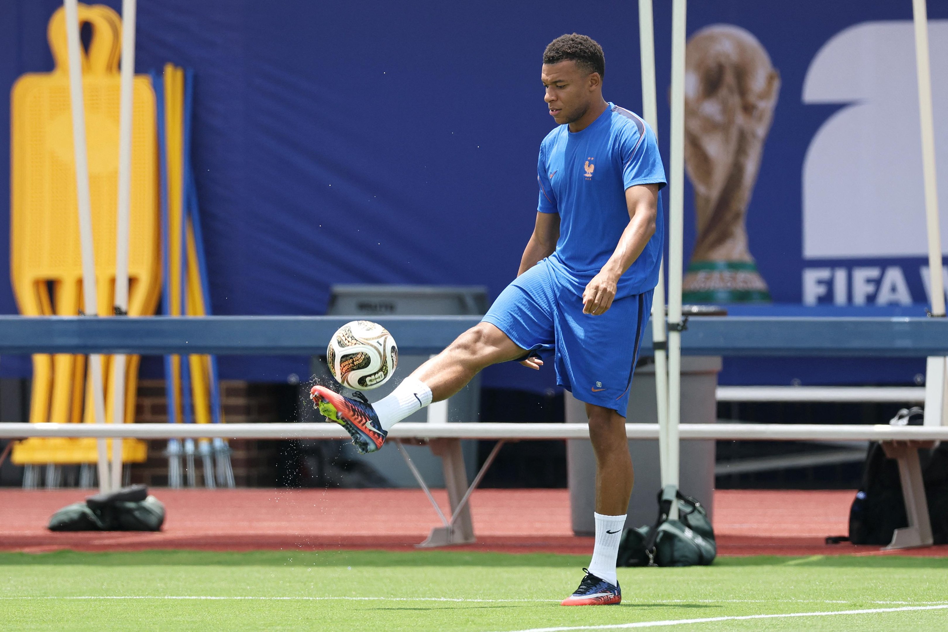 Kylian Mbapp&eacute;, o superastro da Fran&ccedil;a brilha como nunca na Copa do Mundo de 2026