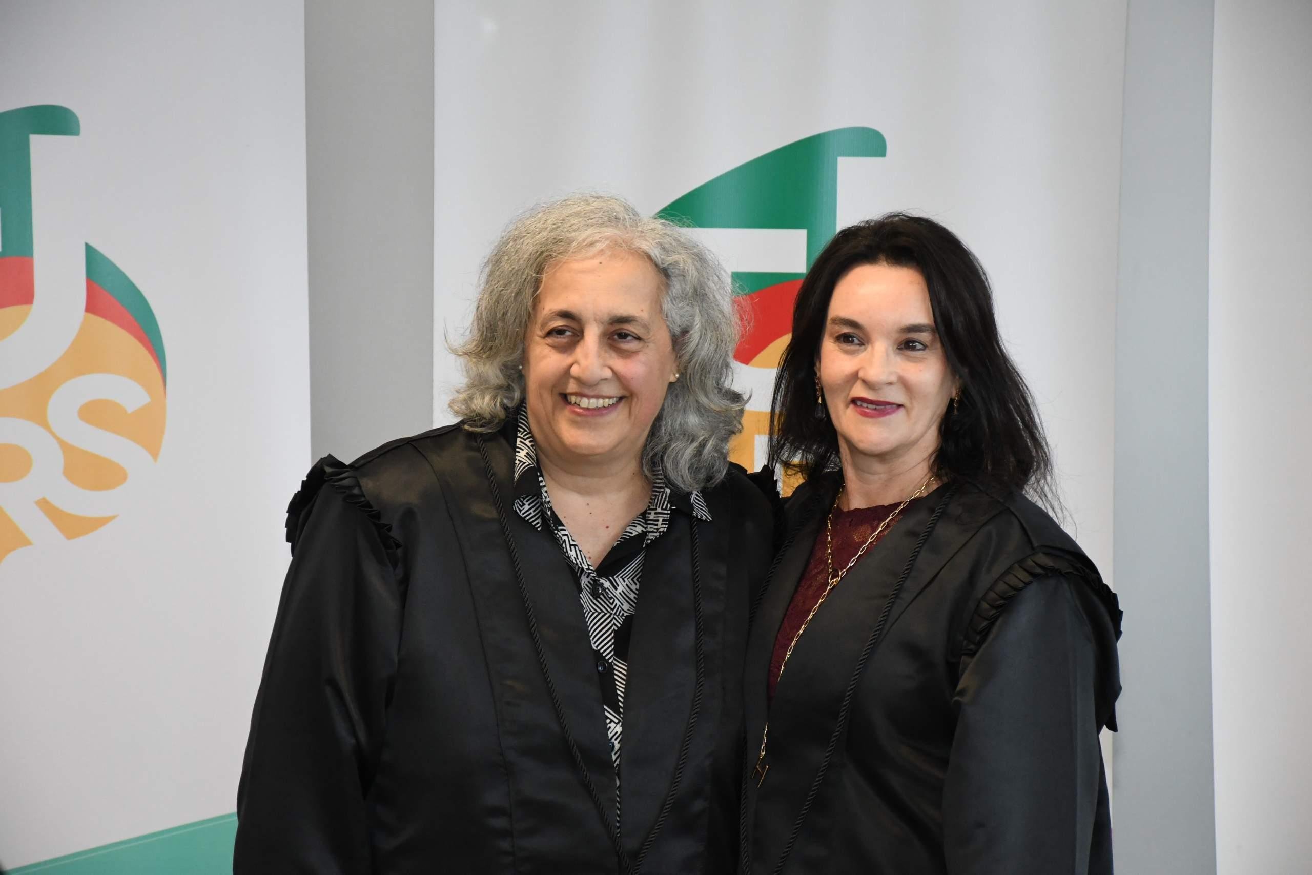 As desembargadoras Claudia Lima Marques (&agrave; esq.) e Helo&iacute;sa Helena Zigliotto tomaram posse no Tribunal de Justi&ccedil;a do Rio Grande do Sul