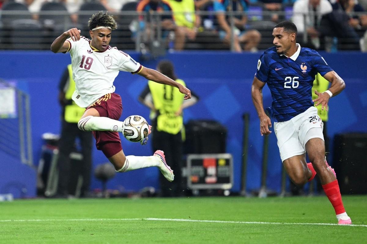 Lamine Yamal foi um dos destaques da Espanha na semifinal diante da Fran&ccedil;a