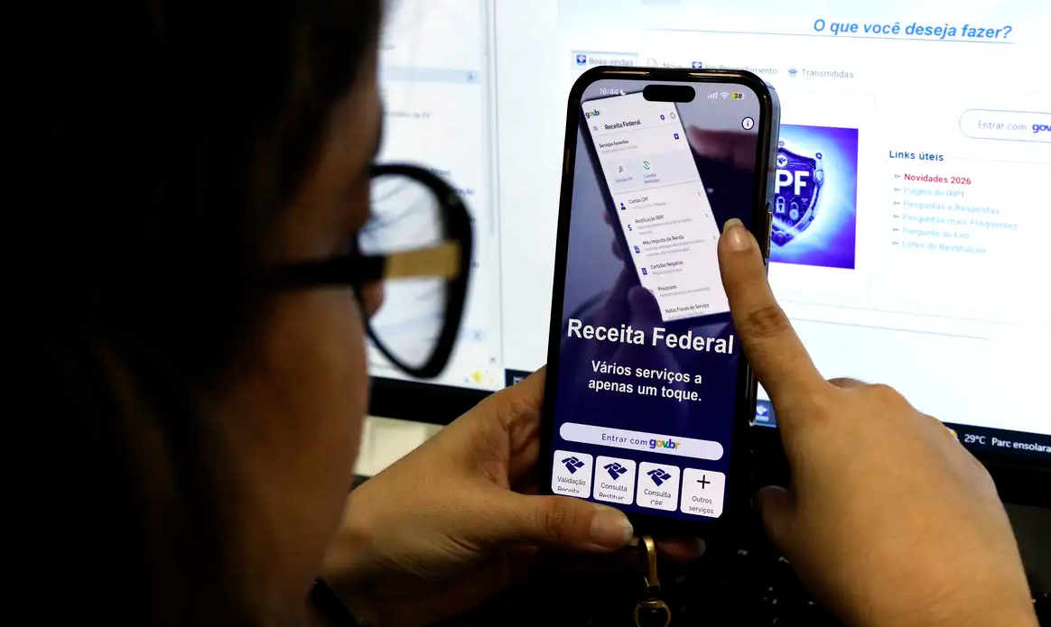 O dinheiro ser&aacute; creditado diretamente na conta vinculada &agrave; chave Pix do tipo CPF do contribuinte.