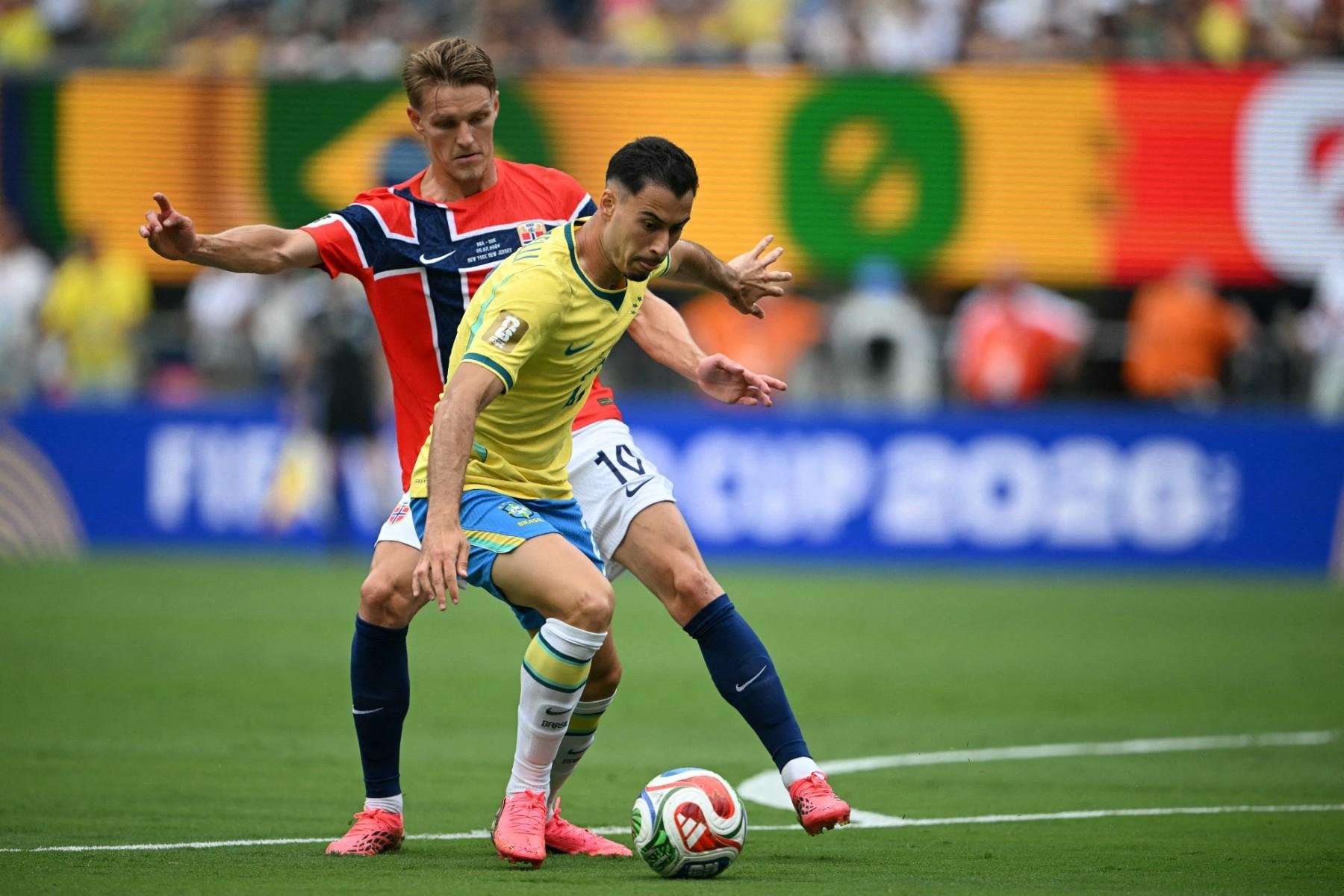 Quando recebeu oportunidades, Martinelli foi um dos pontos altos da Sele&ccedil;&atilde;o