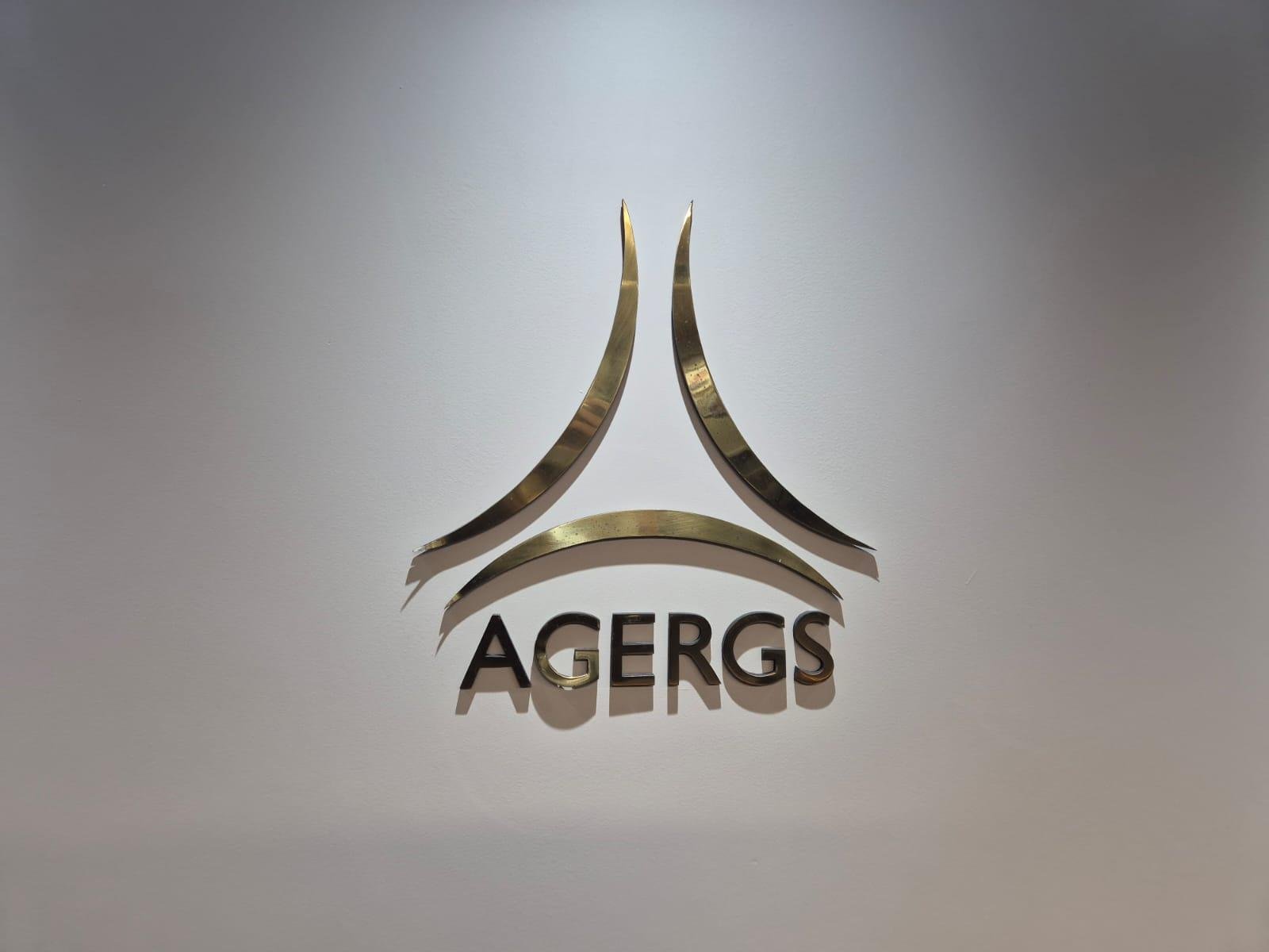 Logo tipo da Ag&ecirc;ncia Estadual de Regula&ccedil;&atilde;o dos Servi&ccedil;os P&uacute;blicos Delegados do Rio Grande do Sul Agergs sinal s&iacute;mbolo fachada pr&eacute;dio