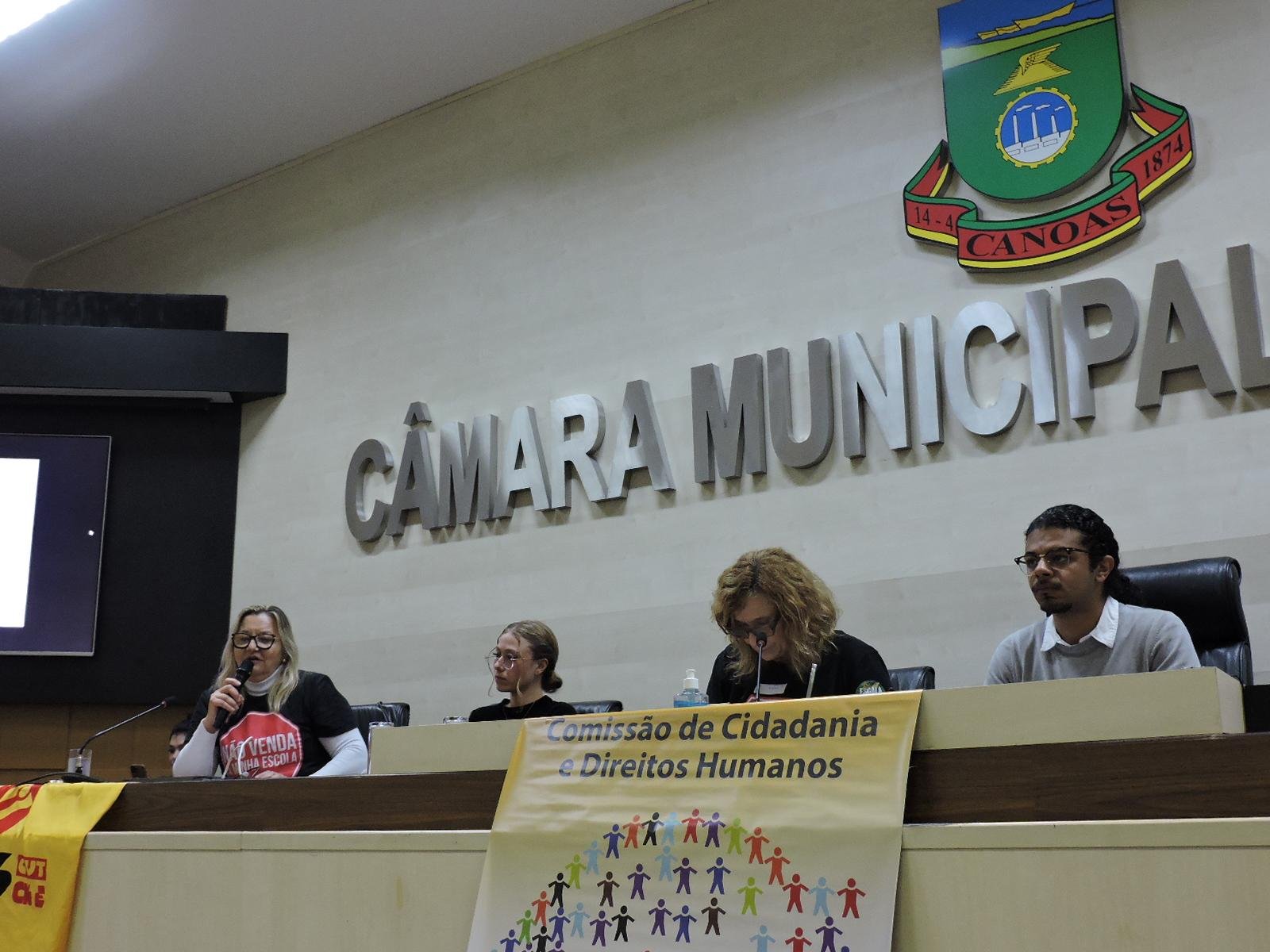 Para a comunidade escolar a proposta representa um processo de privatiza&ccedil;&atilde;o indireta da educa&ccedil;&atilde;o p&uacute;blica