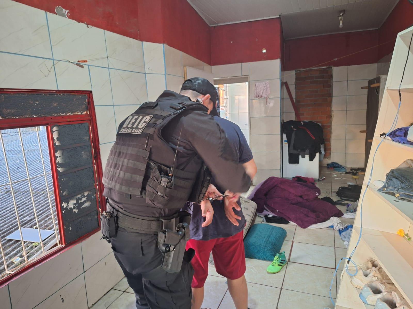 Homens foram presos durante opera&ccedil;&atilde;o deflagrada na manh&atilde; desta sexta-feira
