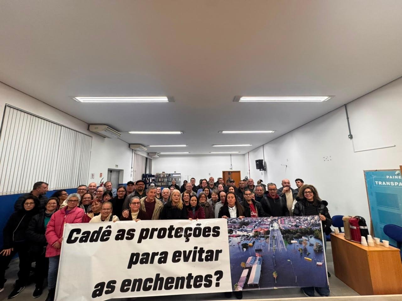 Fam&iacute;lias seguem aflitas com a demora na elabora&ccedil;&atilde;o do anteprojeto que vai garantir obras de prote&ccedil;&atilde;o do Rio Gravata&iacute;