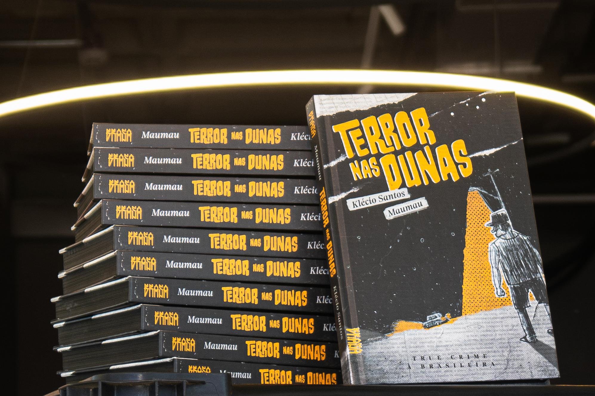 O livro 'Terror nas Dunas' &eacute; baseado em fatos reais e lan&ccedil;ado pela Brasa Editora