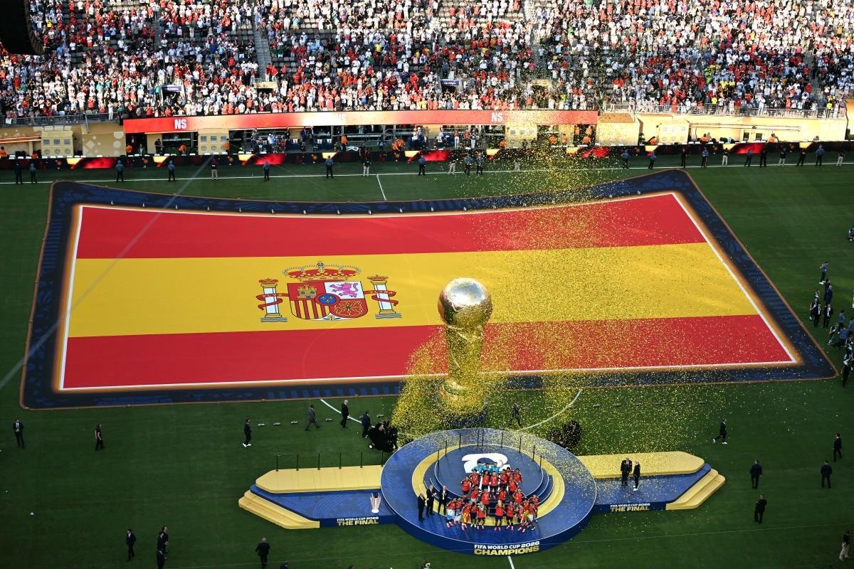 Espanha termina a campanha com sete vit&oacute;rias, um empate, 14 gols feitos e apenas um sofrido