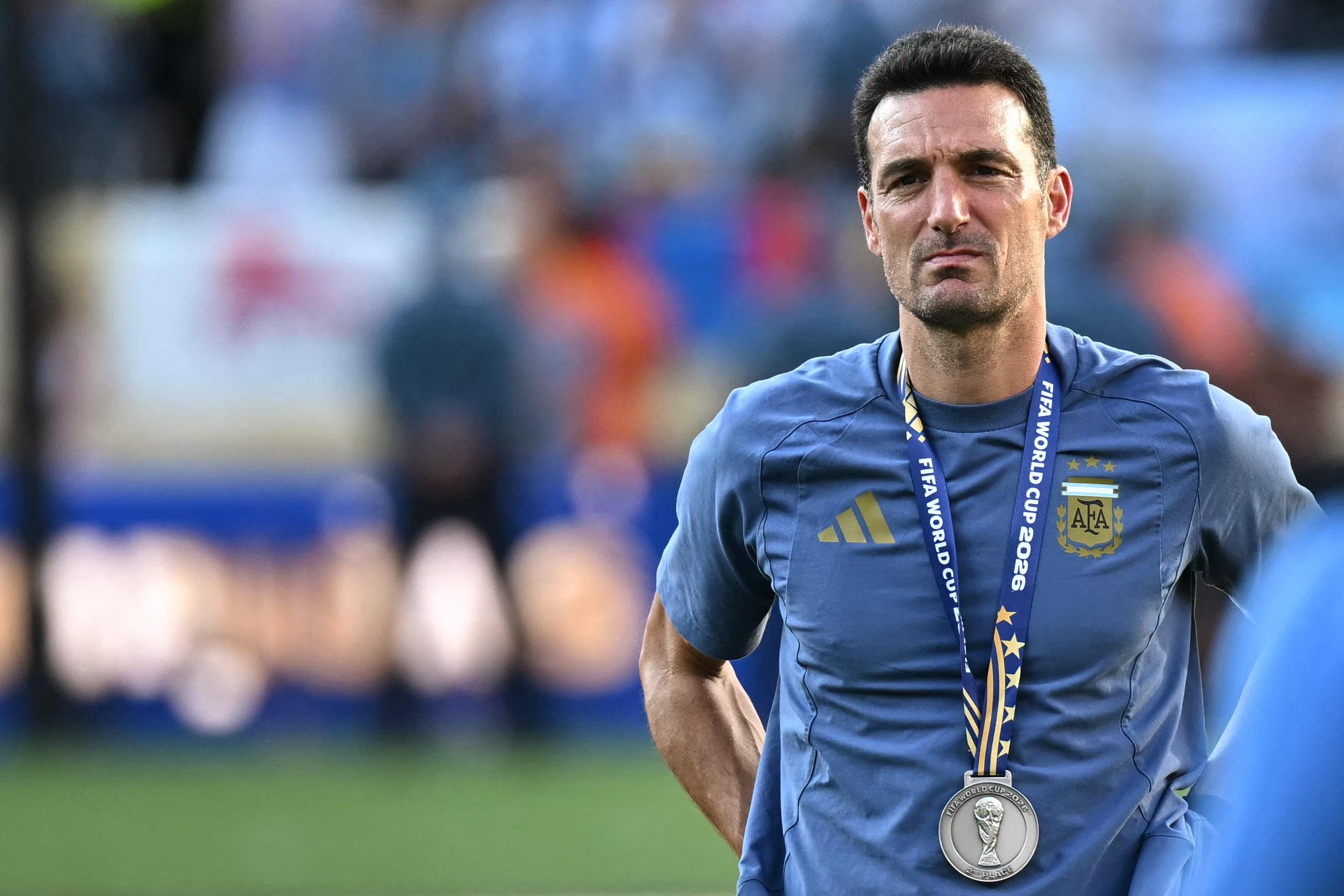 Scaloni encerrou a coletiva mais cedo, tomado pela tristeza ap&oacute;s perder a final para a Espanha