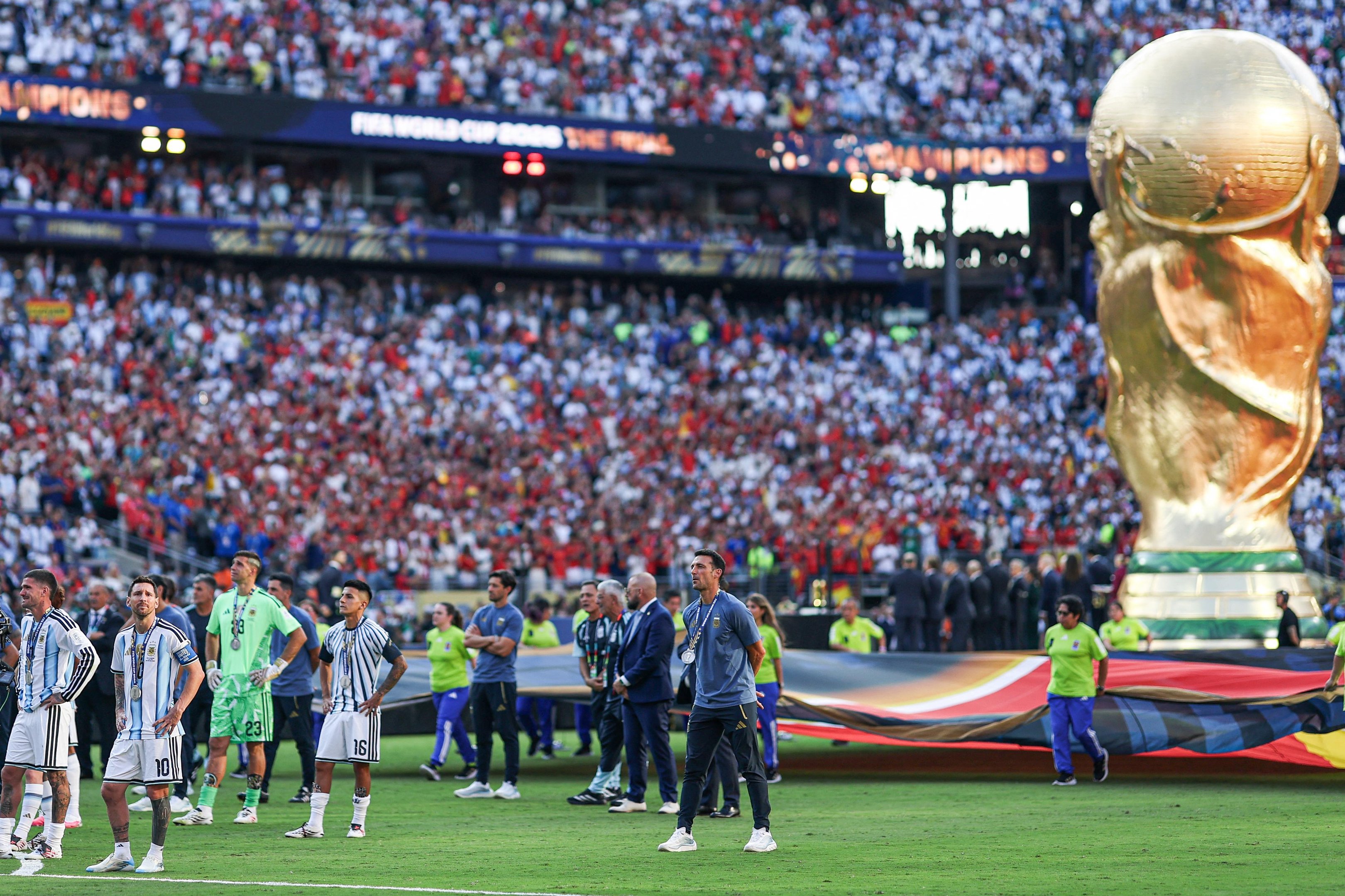 Jogadores da Argentina se viraram de costas para premia&ccedil;&atilde;o da Espanha