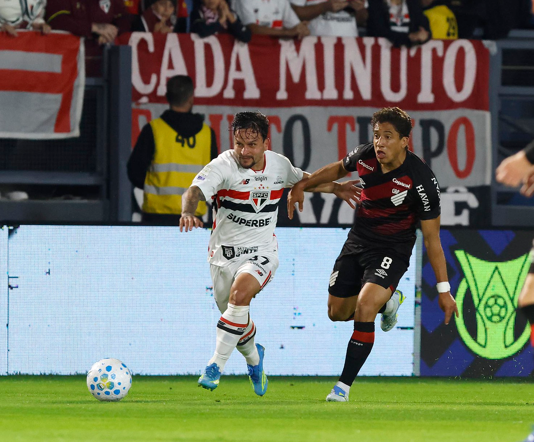 Tricolor paulista n&atilde;o conseguiu responder como mandante