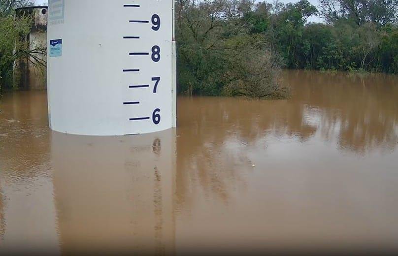 N&atilde;o h&aacute; avan&ccedil;o das &aacute;guas nos bairros monitorados pela Defesa Civil e ribeirinhos