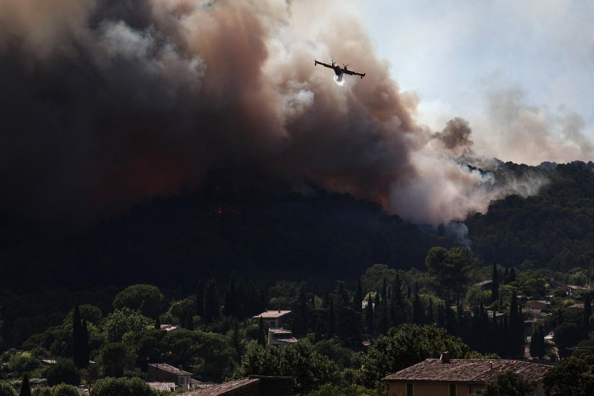 Europa tem s&eacute;rie de inc&ecirc;ndios florestais