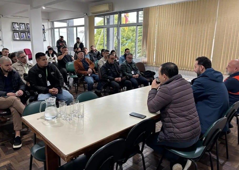 Para o prefeito Martello, a antecipa&ccedil;&atilde;o das medidas &eacute; fundamental para garantir resposta r&aacute;pida caso o cen&aacute;rio evolua