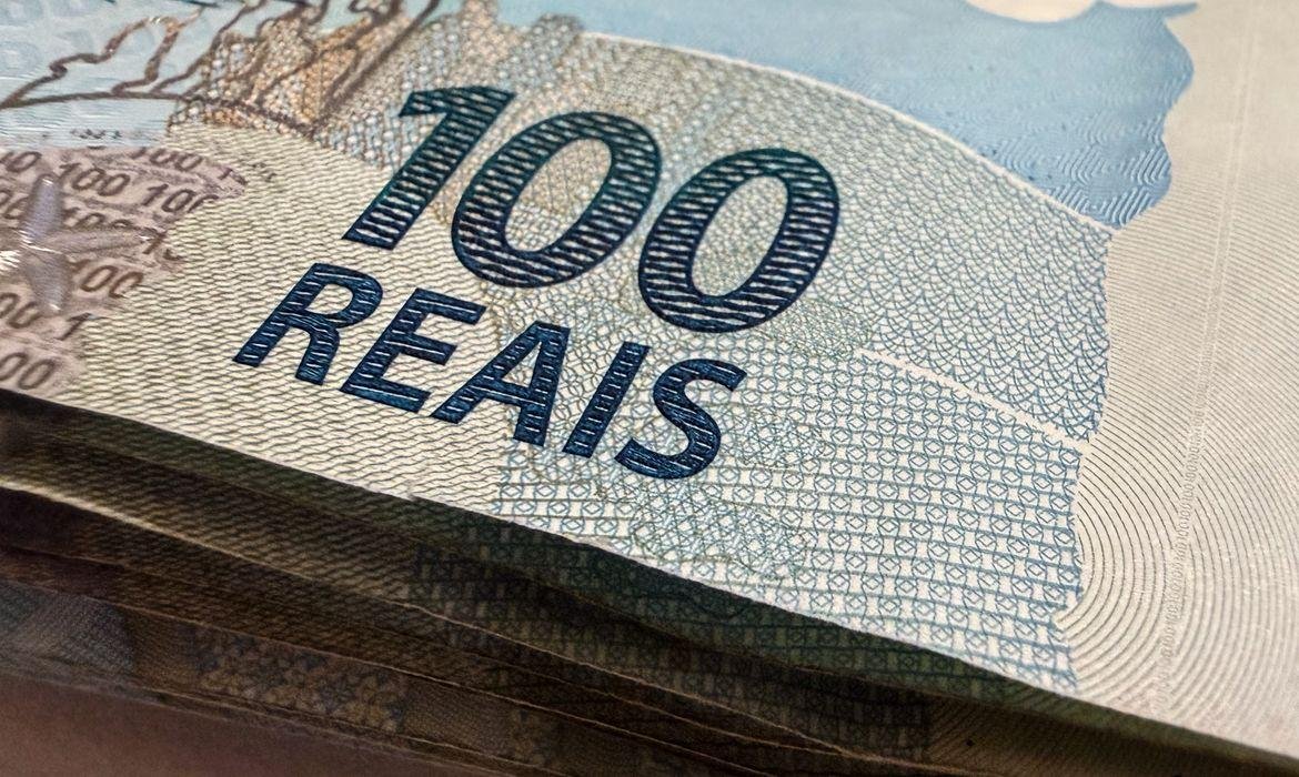 Segundo o boletim, as proje&ccedil;&otilde;es para o c&acirc;mbio ao final de 2026 est&atilde;o est&aacute;veis h&aacute; seis semanas