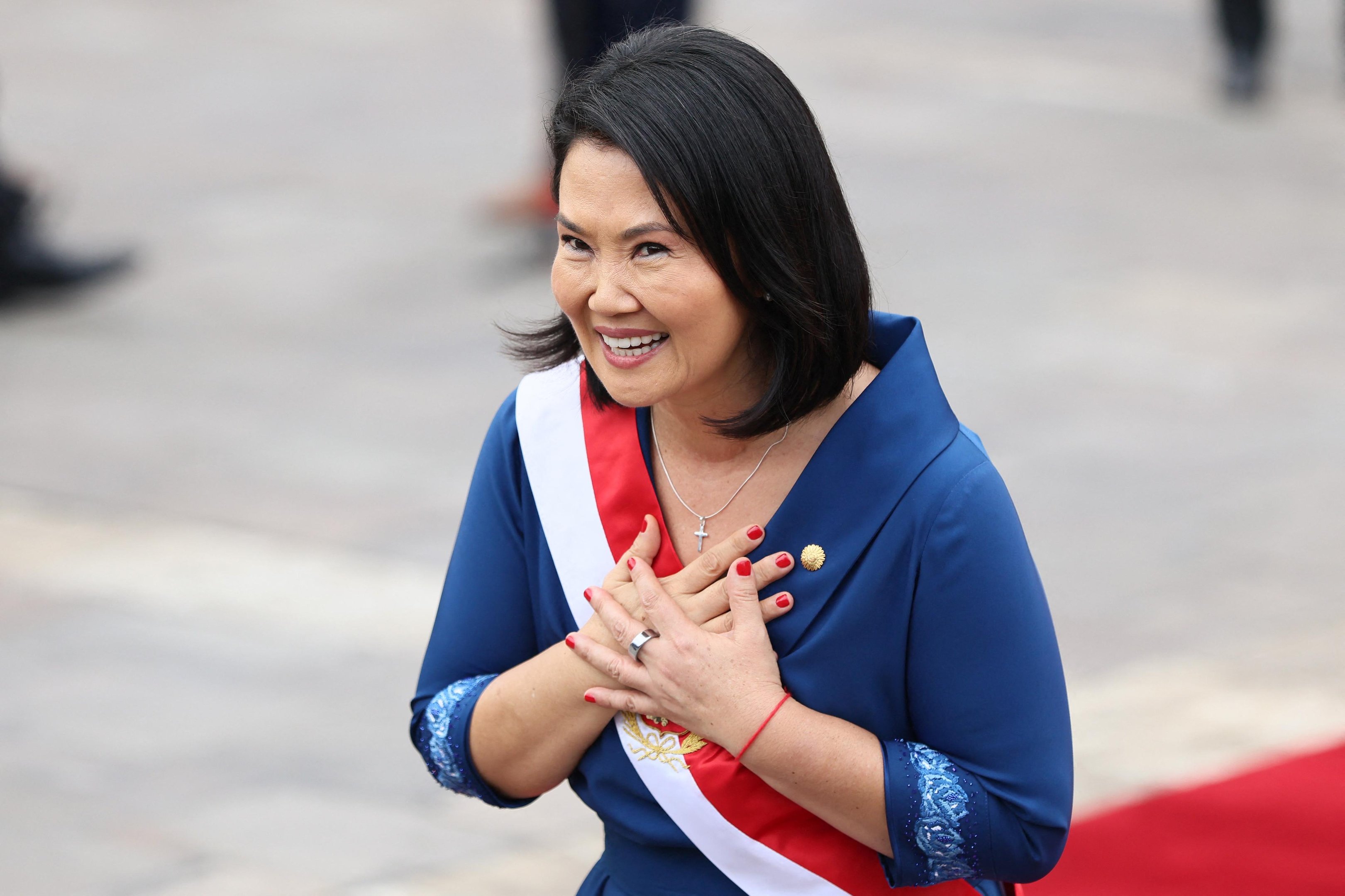 Keiko Fujimori toma posse como presidente no Peru