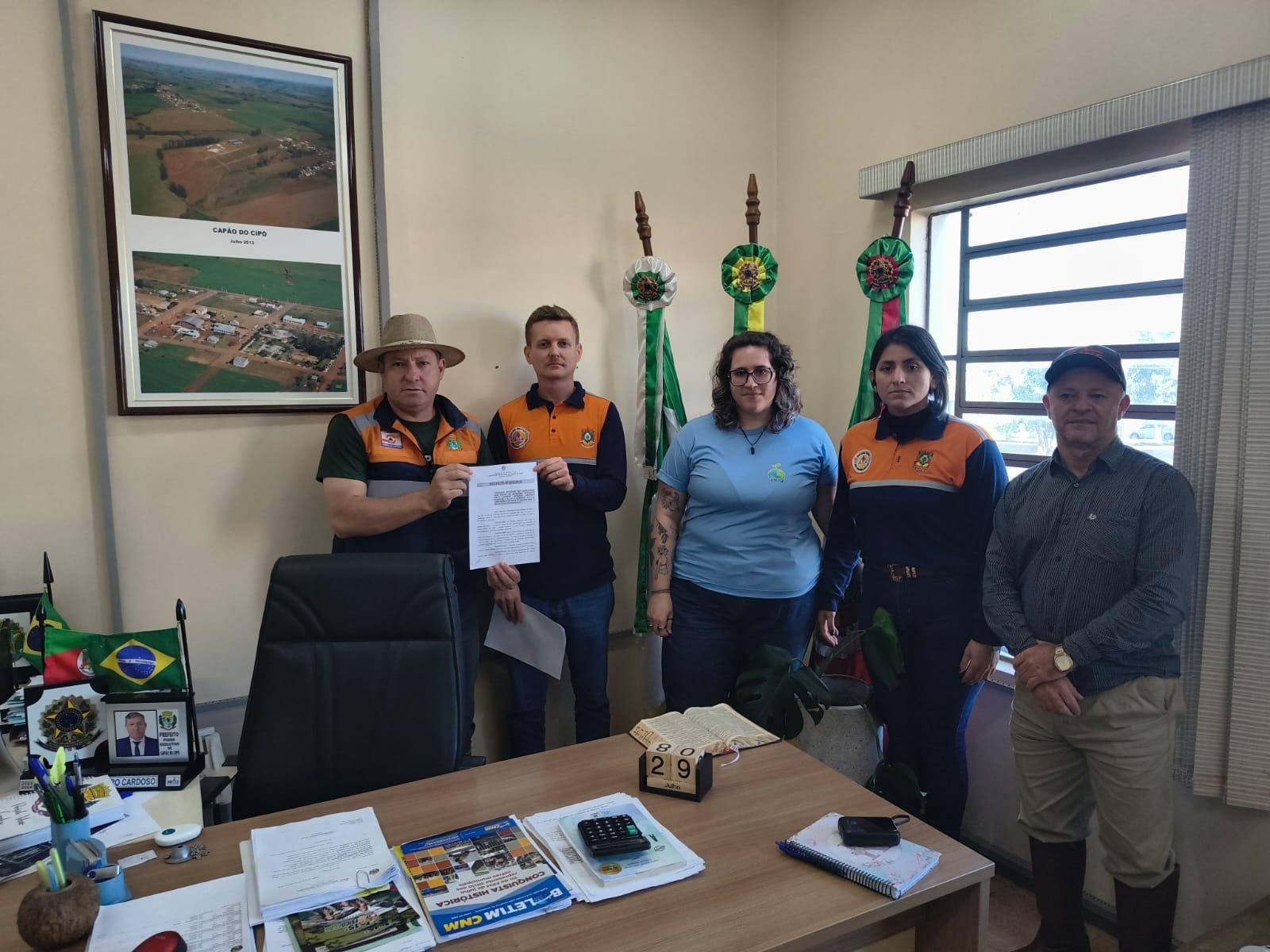 Decreto foi assinado pelo prefeito Adair Fracaro Cardoso