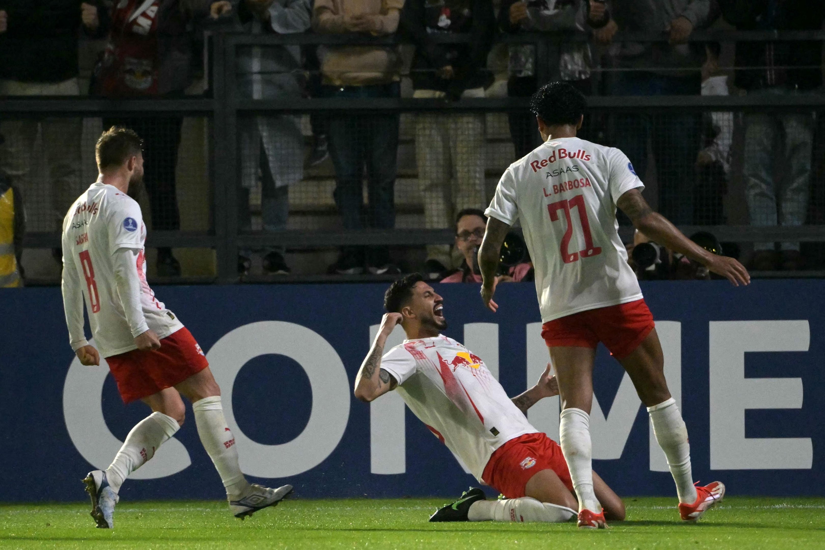 Clube do interior paulista levou a melhor