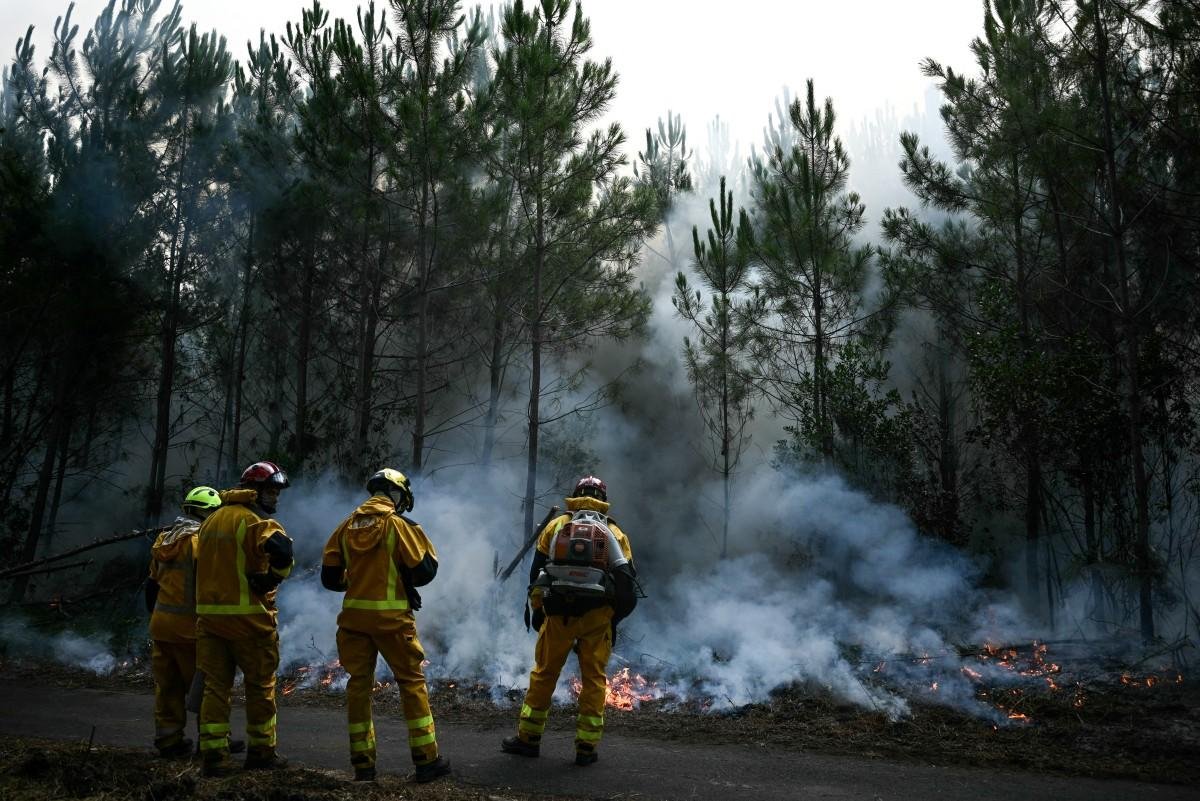 Pa&iacute;ses vizinhos sofreram alguns dos piores inc&ecirc;ndios florestais da hist&oacute;ria recente na &uacute;ltima semana