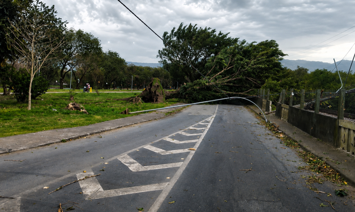 O Aeroporto de Congonhas, localizado na zona sul da capital, teve 54 voos alterados em raz&atilde;o das condi&ccedil;&otilde;es meteorol&oacute;gicas