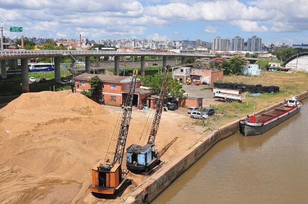 Zoneamento n&atilde;o autoriza automaticamente a atividade de minera&ccedil;&atilde;o e cada empreendimento dever&aacute; solicitar licenciamento ambiental espec&iacute;fico