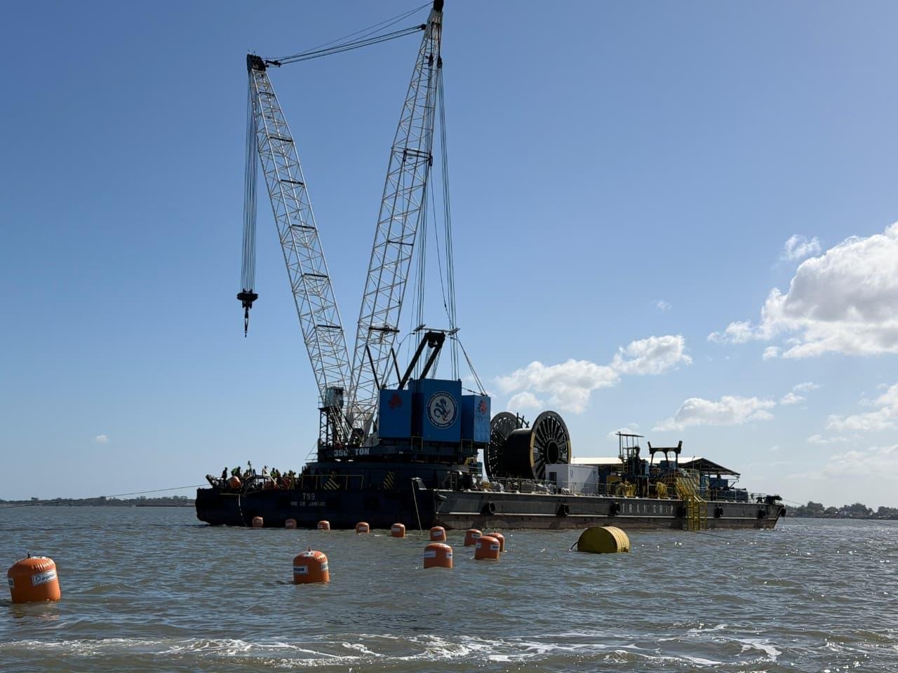 Travessia subaqu&aacute;tica conecta os munic&iacute;pios por meio de dois circuitos instalados sob a Lagoa dos Patos