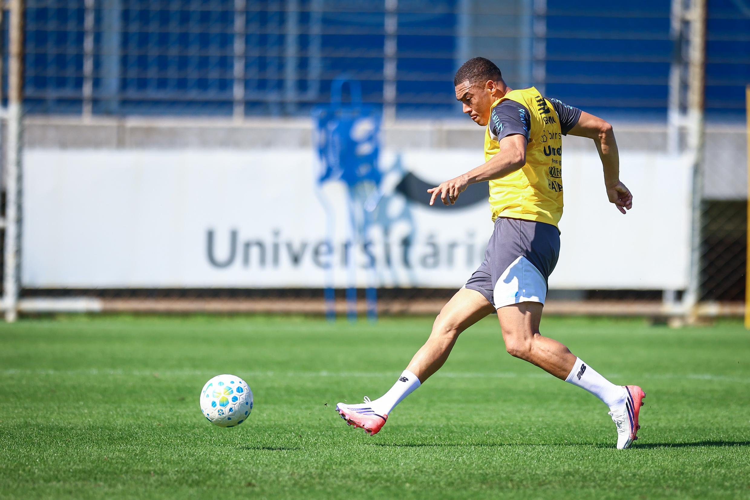Tricolor visita o Le&atilde;o Caipira, &agrave;s 18h, no interior de S&atilde;o Paulo