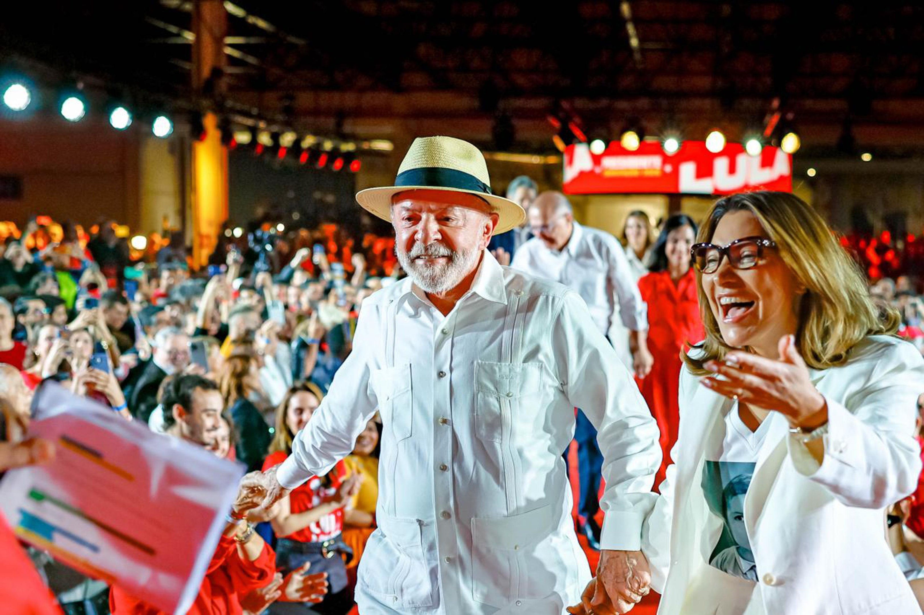 Lula promete enfrentar Congresso sobre emendas em novo mandato e critica fundo partid&aacute;rio