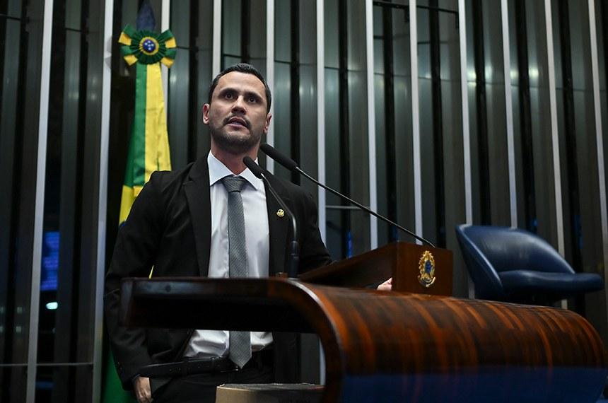 Senador Cleitinho anuncia que n&atilde;o ser&aacute; candidato ao governo de Minas Gerais