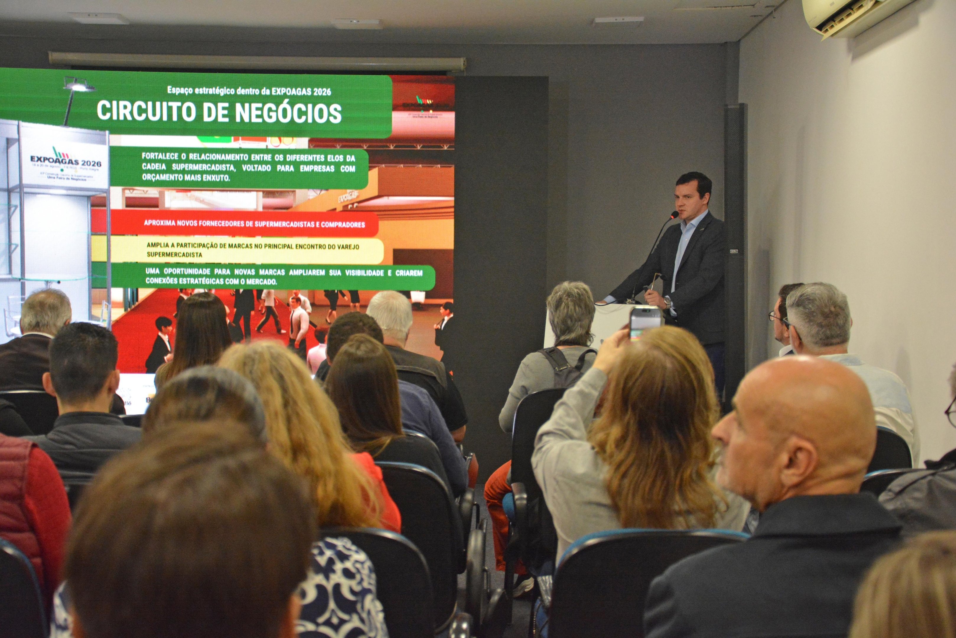 Presidente da Agas, Lindonor Peruzzo Junior, apresenta novidades e programa&ccedil;&atilde;o da Expoagas 2026