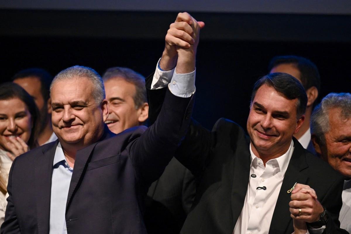 Fl&aacute;vio Bolsonaro anuncia Alfredo Gaspar como vice na disputa pela presid&ecirc;ncia