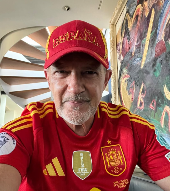 Antonio Banderas voltou a falar sobre o ataque card&iacute;aco sofrido em 2017
