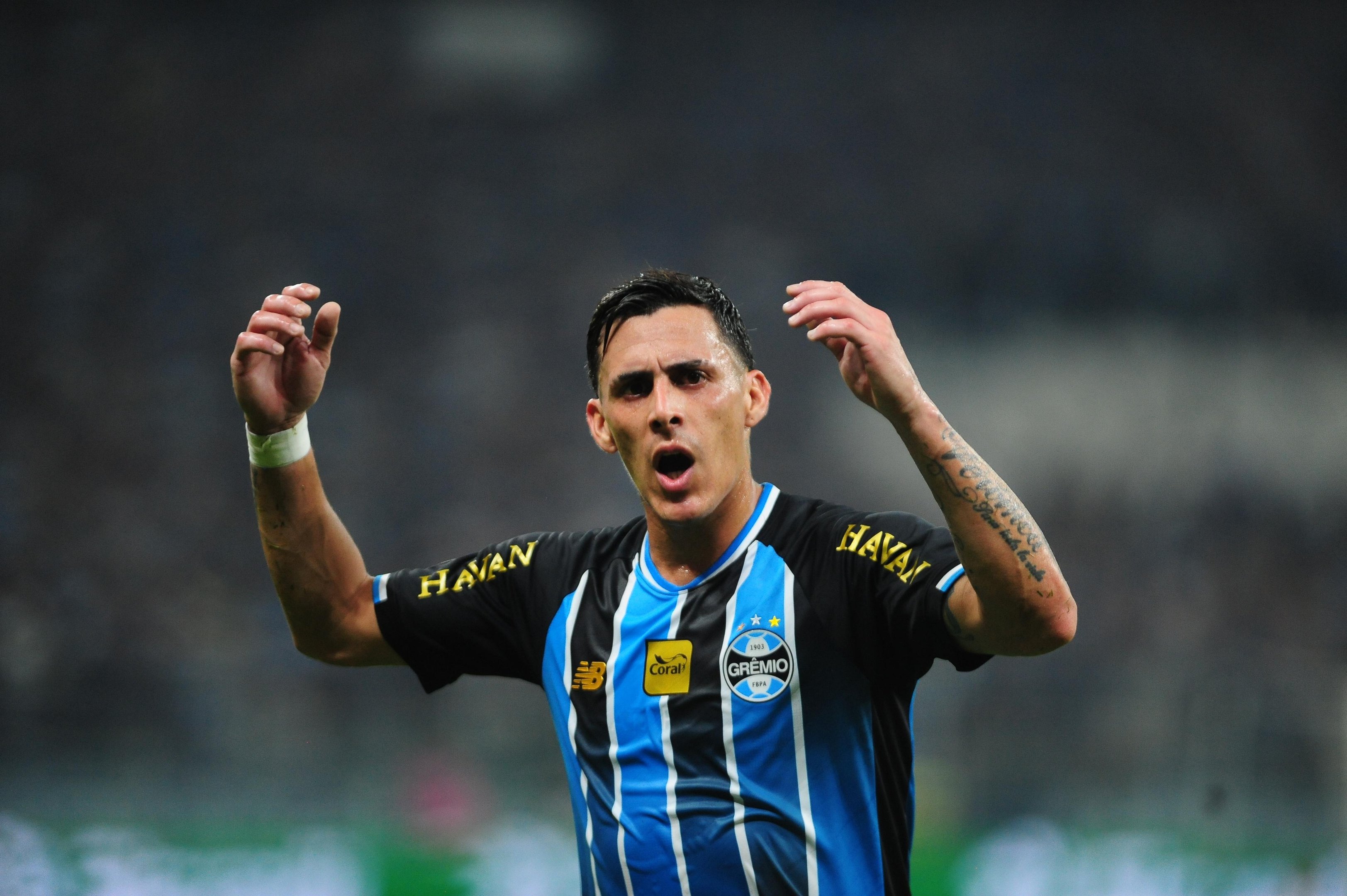 Pav&oacute;n marcou o gol da vit&oacute;ria