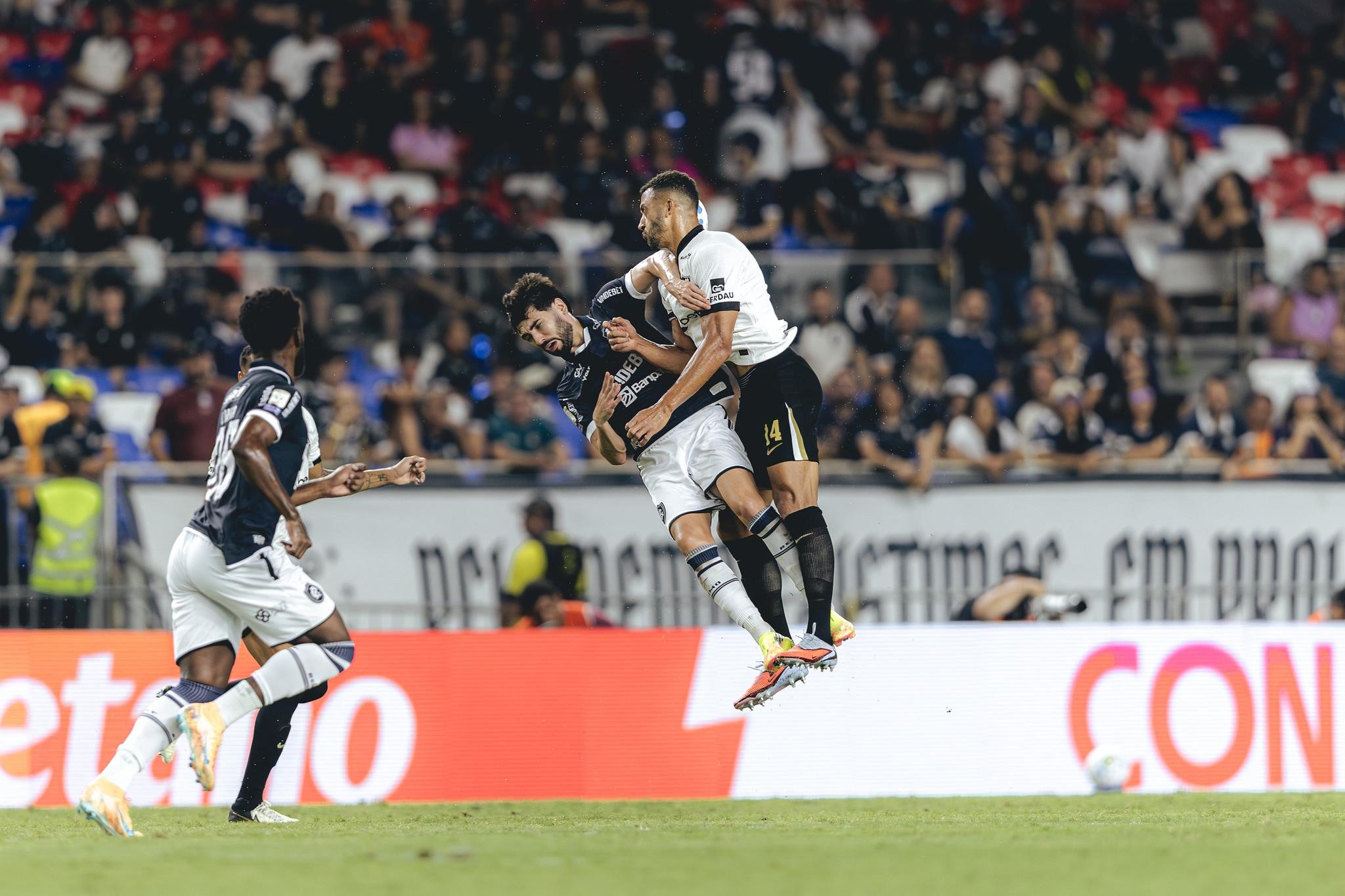Remo saiu na frente, sofreu a virada na primeira etapa e buscou o empate na reta final