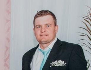 Carlos Samir Jadischke Muller, de 35 anos, e sua filha, Valentina Horst Muller, de 7 anos, morreram no acidente