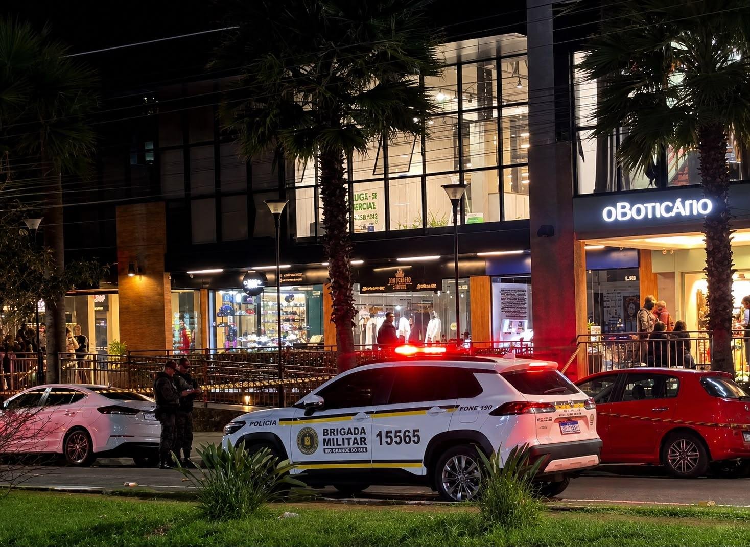 Policiais relataram que monitoravam o local quando receberam a den&uacute;ncia do assalto