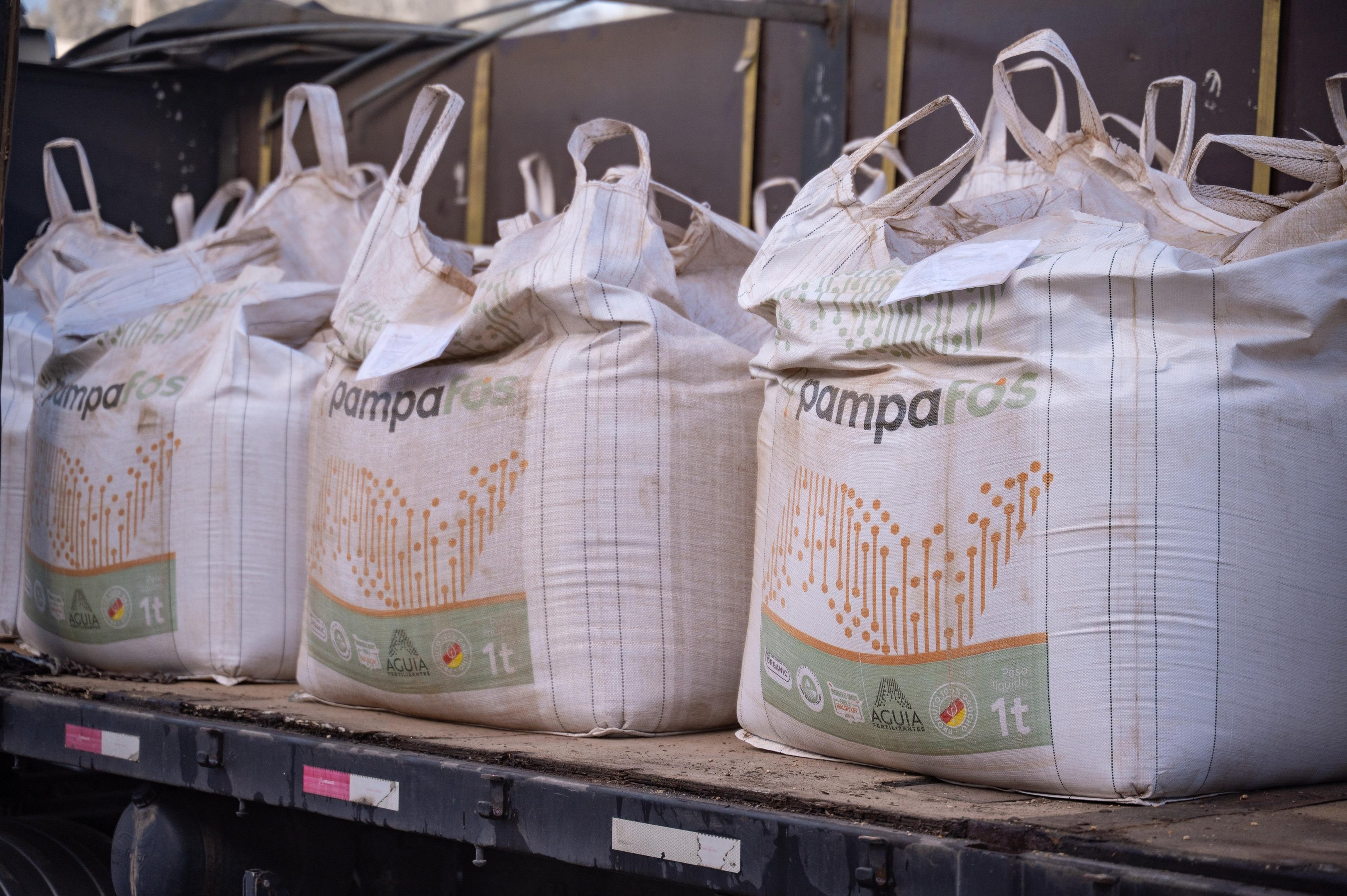 Pampafos possui libera&ccedil;&atilde;o gradual de nutrientes