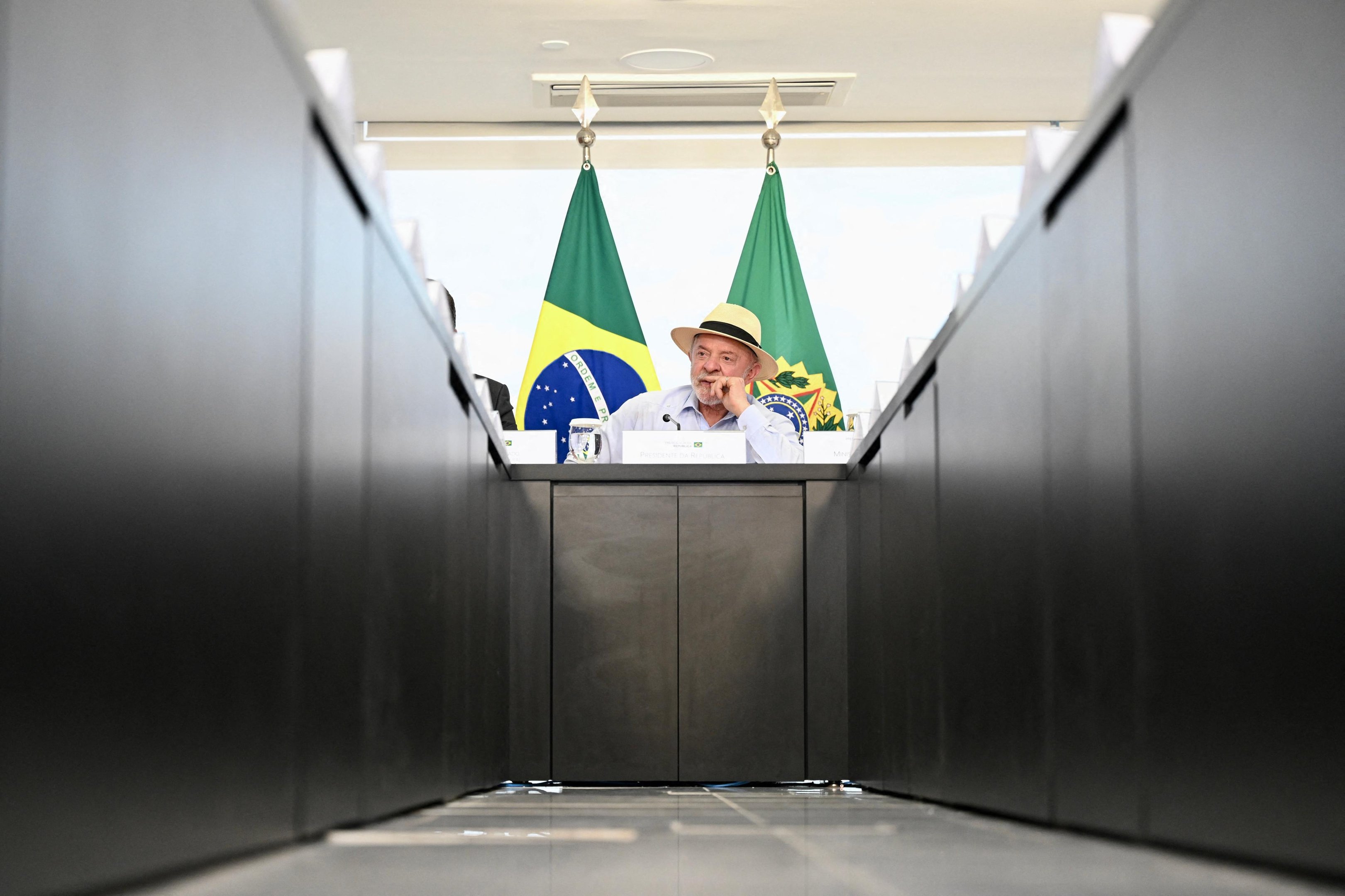Presidente pediu novas reuni&otilde;es sobre o tema
