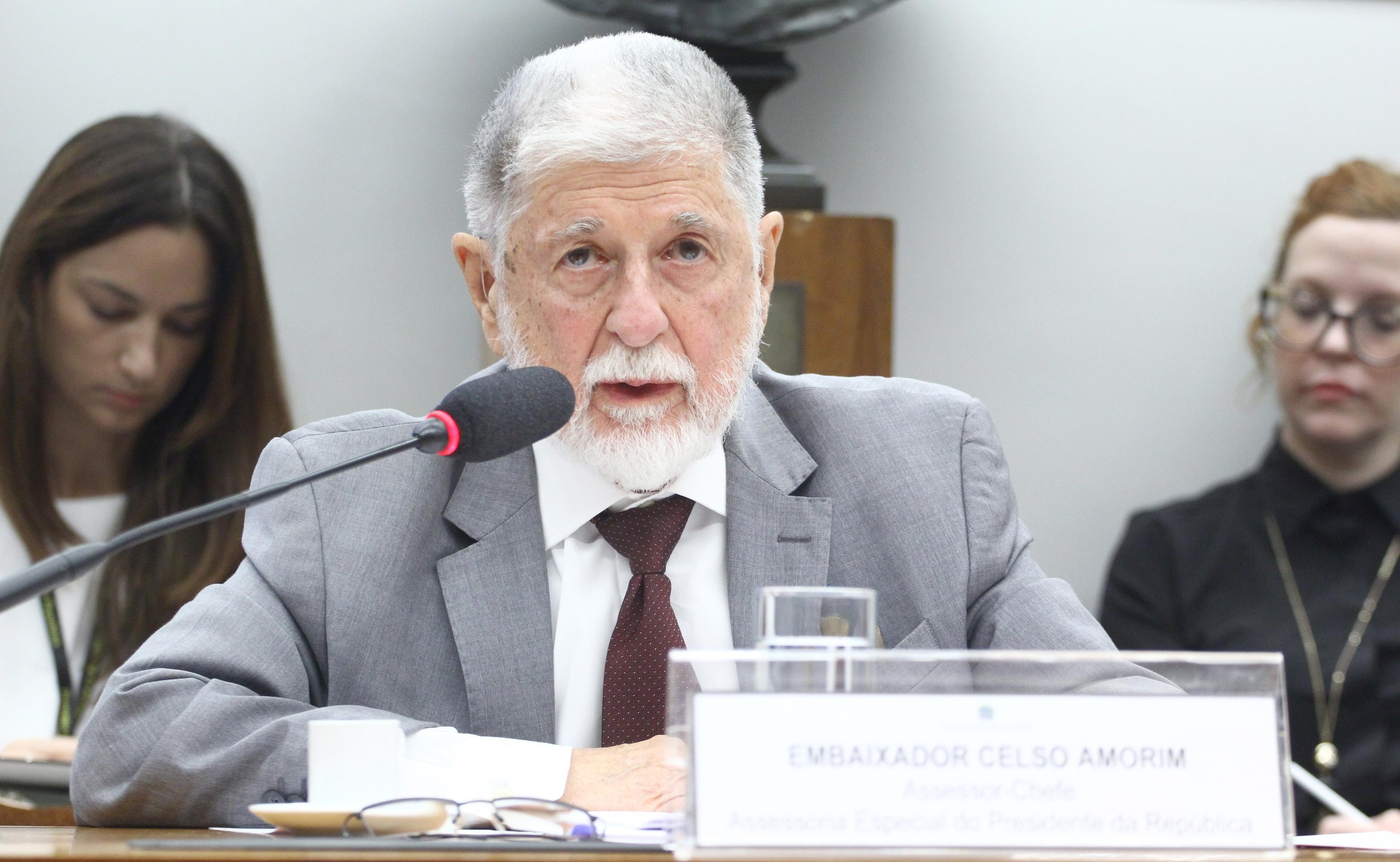 Amorim aborda assunto em comiss&atilde;o na C&acirc;mara