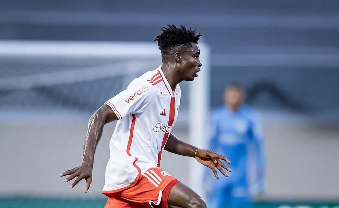 Denis Marfo fica no Inter por mais um ano