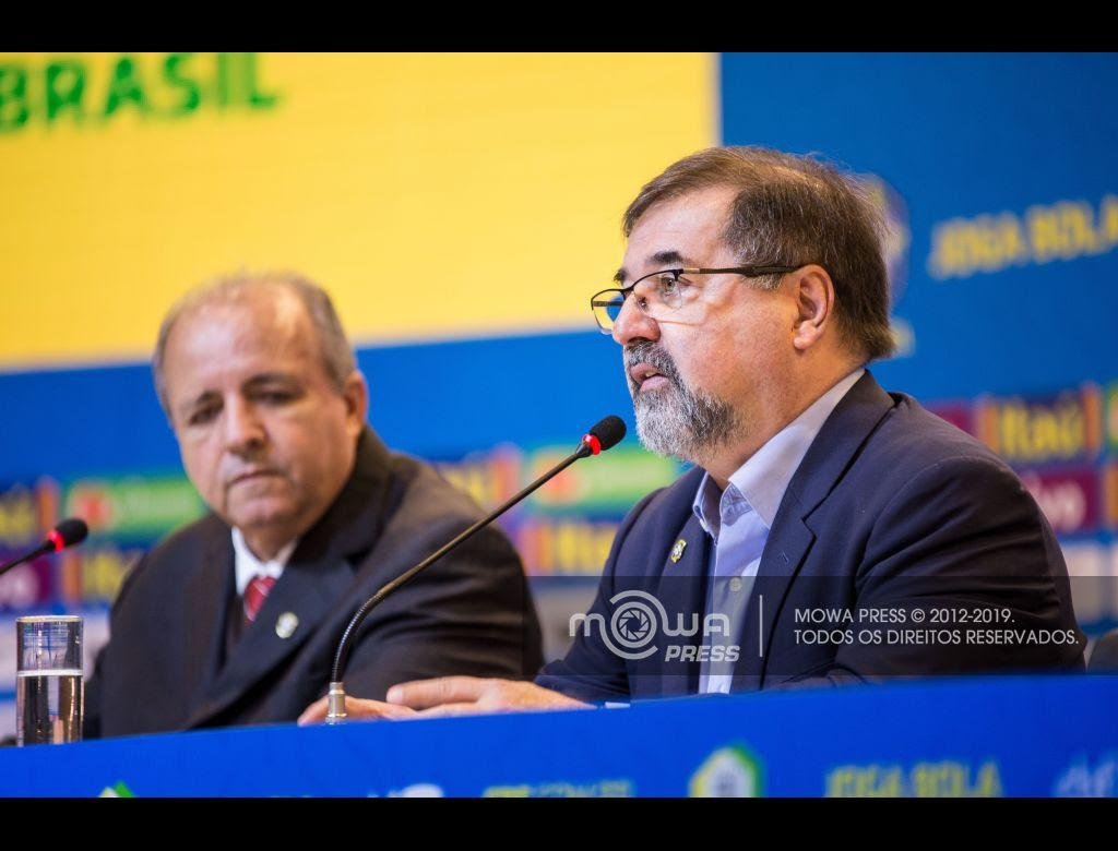 Marco Aur&eacute;lio Cunha (&agrave; direita) foi v&iacute;tima de gangue em S&atilde;o Paulo