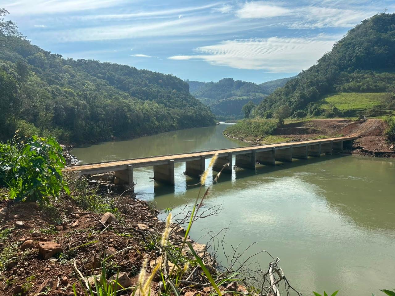 Nova ponte sobre o rio F&atilde;o tem cerca de 100 metros de extens&atilde;o
